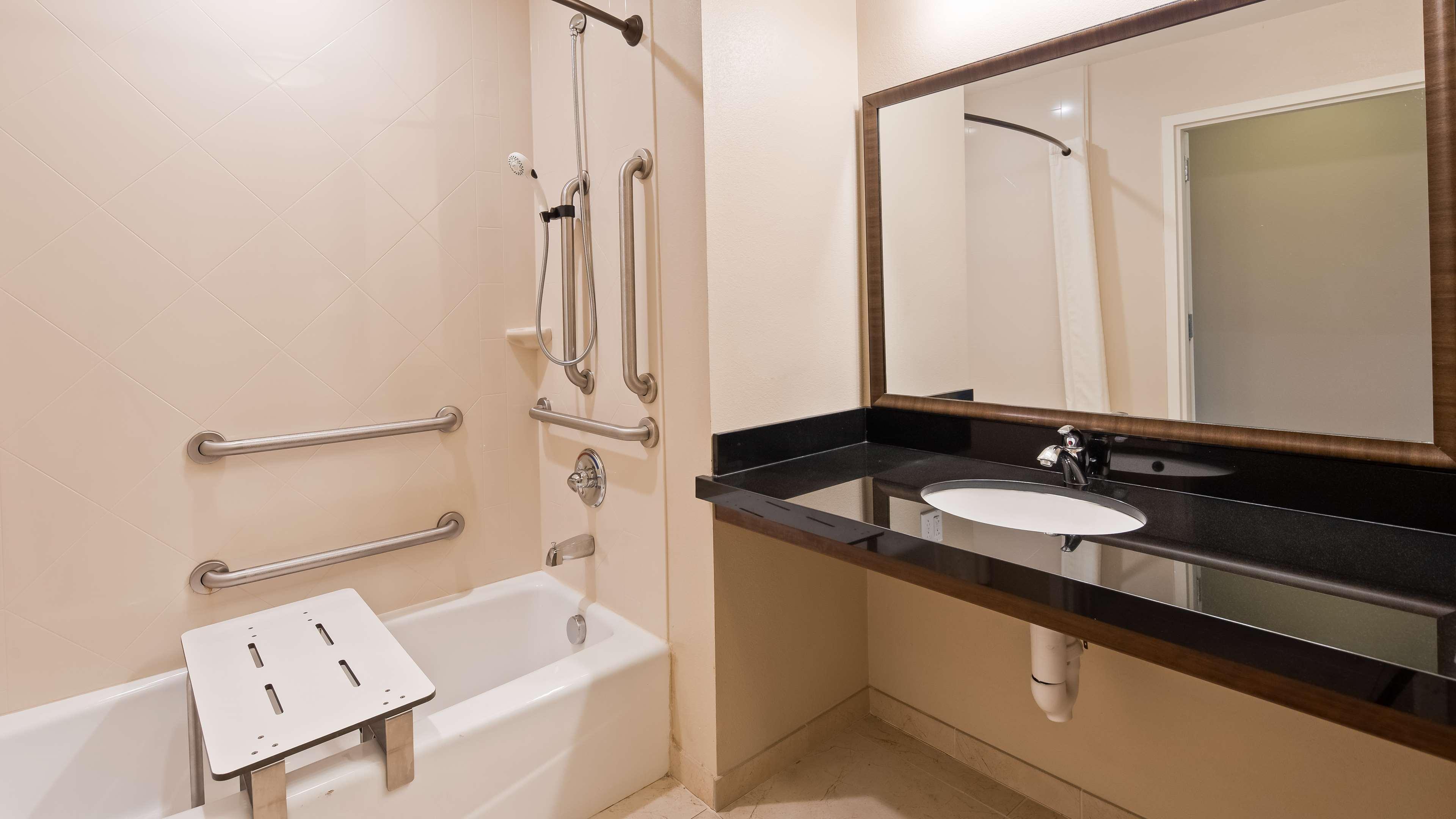 Best Western Plus Hudson Hotel & Suites Exterior foto
