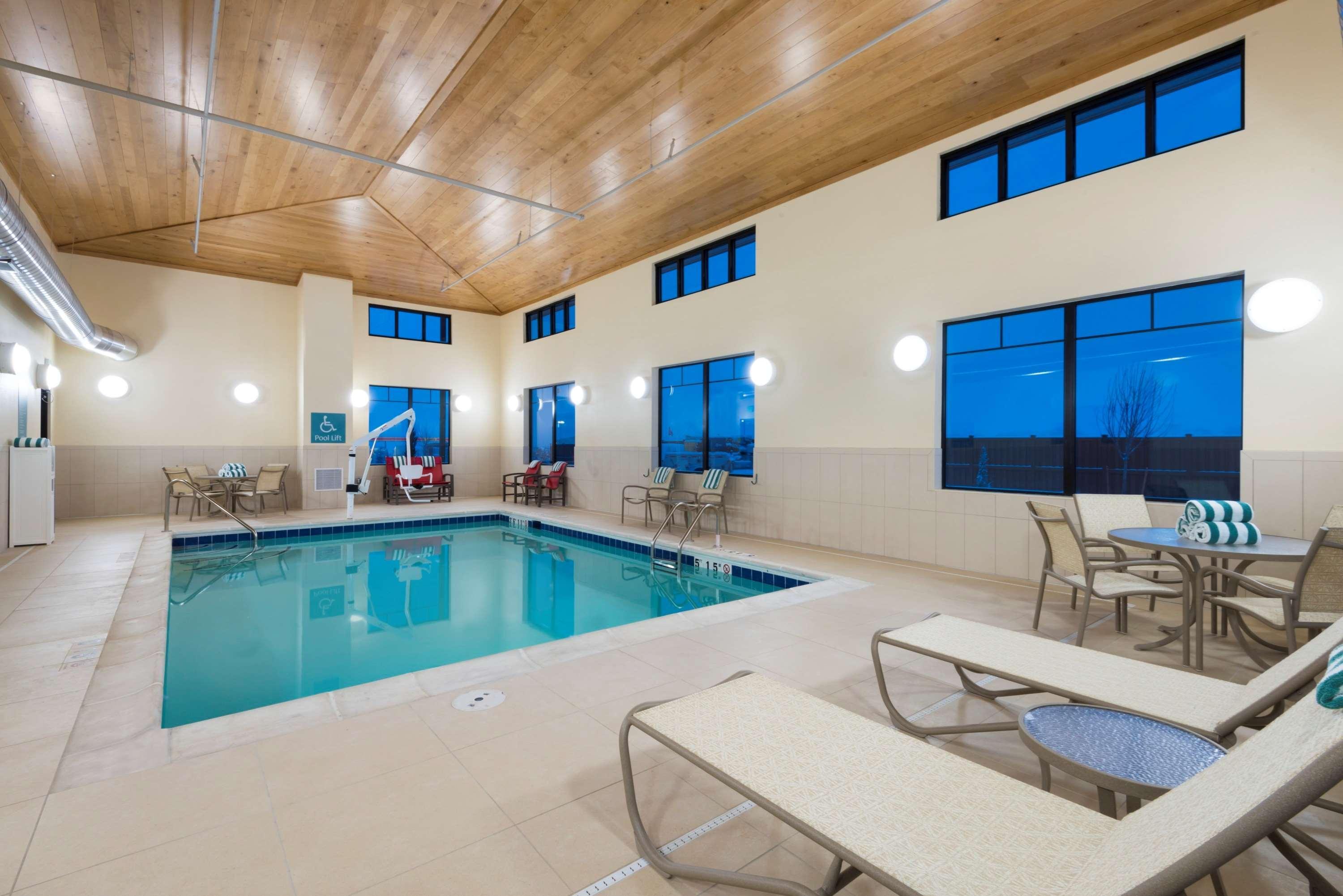 Best Western Plus Hudson Hotel & Suites Exterior foto
